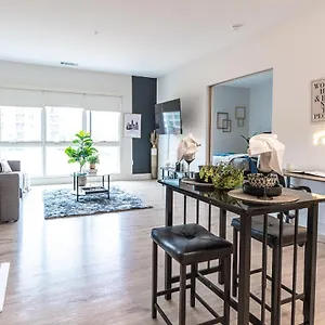 https://city-skyline-view-located-in-the-art-district.1sthotelscharlotte.com