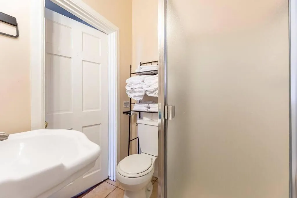 A+ 2 Bedroom Victorian Home Away From Home Sacramento Сasa de vacaciones